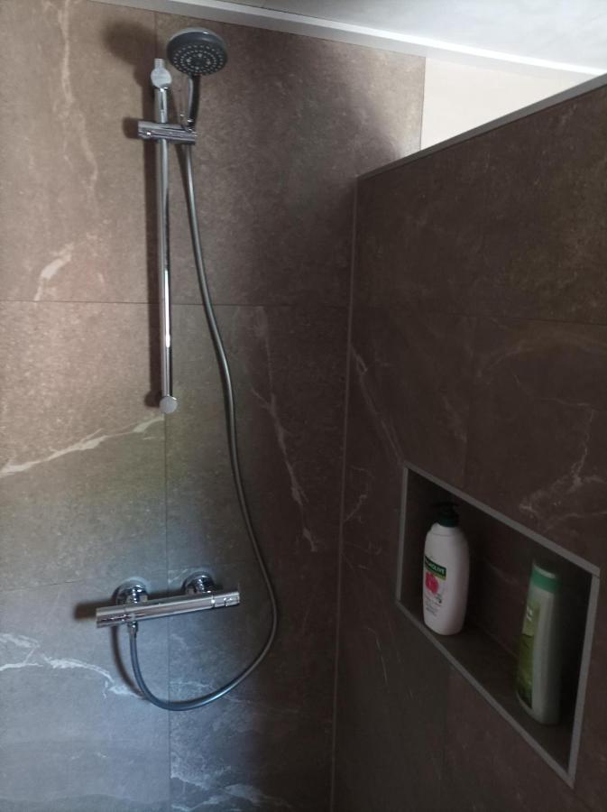 Vakantie Appartement De Havezate Roden Luaran gambar